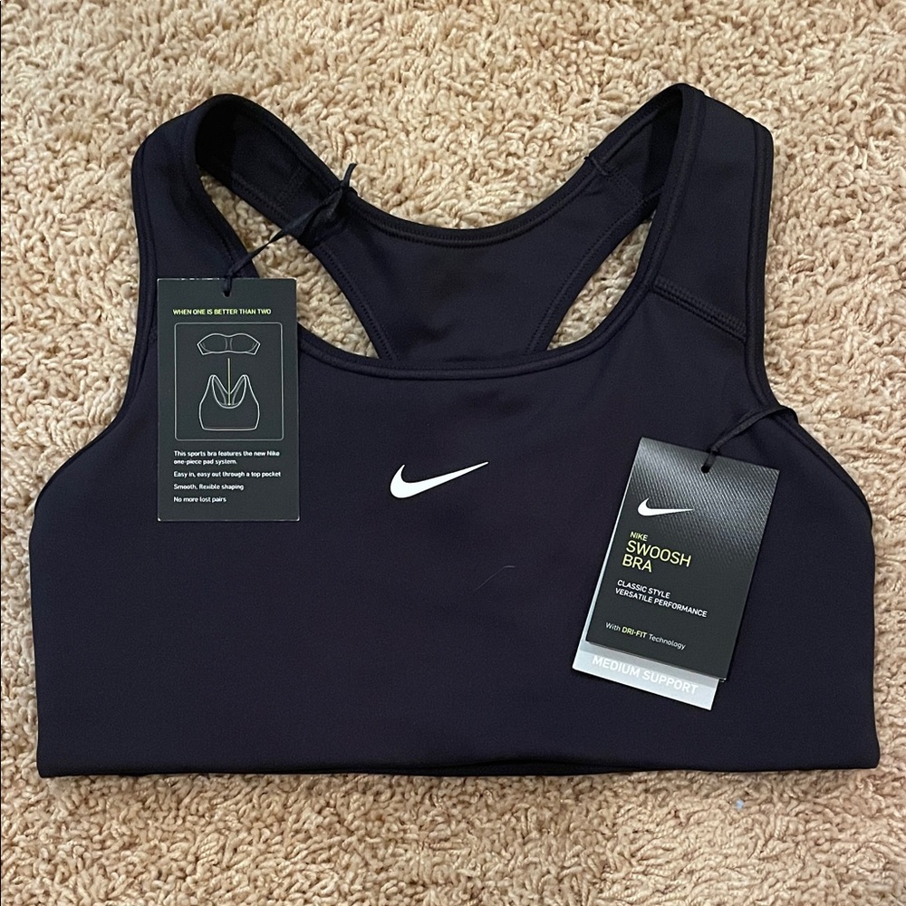 Nike Swoosh Women's Sports Bra, Black - Size Small (New With Tags)